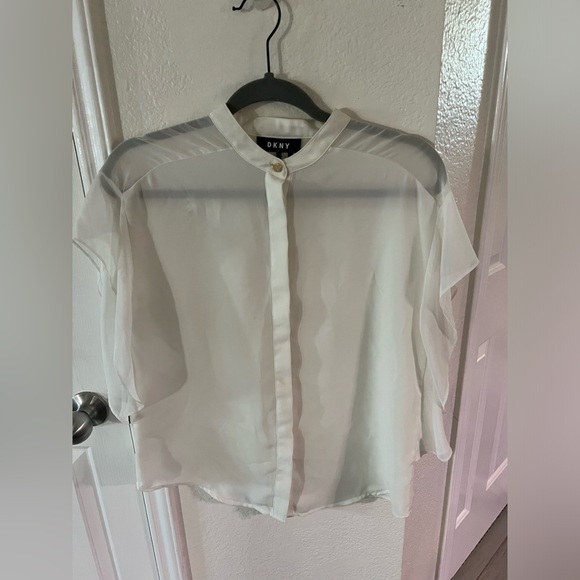 DKNY Cream Button Up Blouse size small - Picture 1 of 4